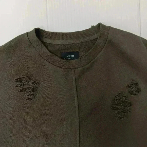 Joe's  women's cropped distressed sweatshirt. - Picture 8 of 9